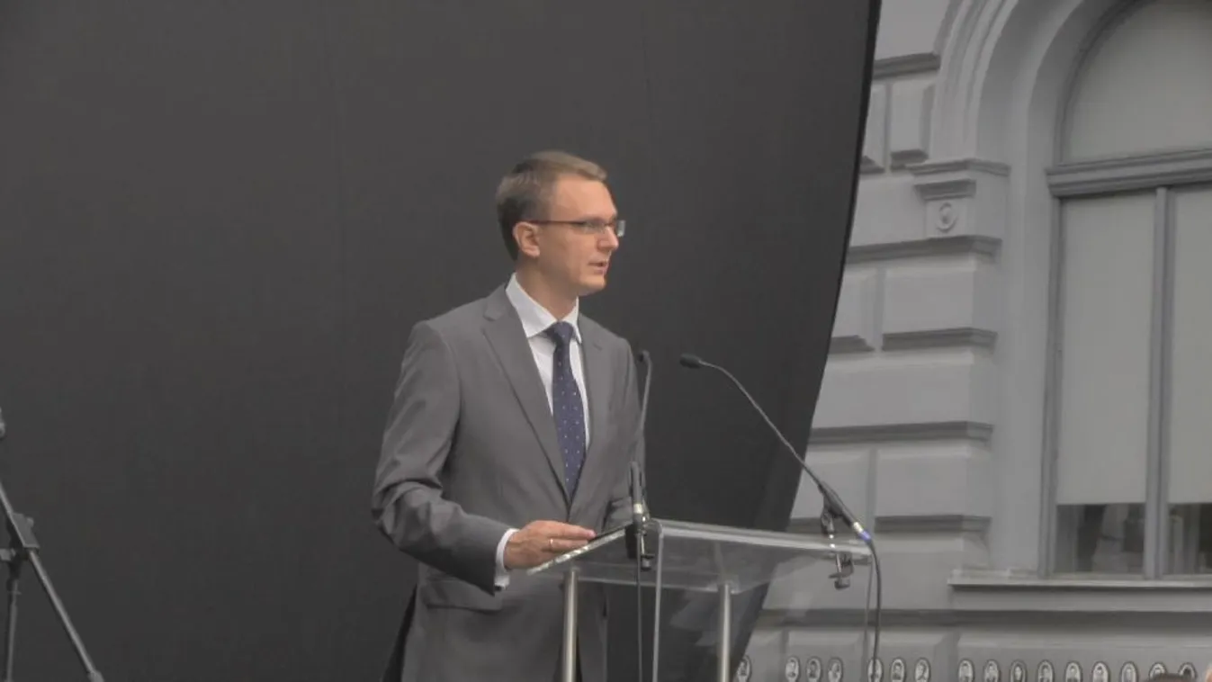 Rétvári: újabb anyagokkal bővült a dizájnerdrogok tiltólistája