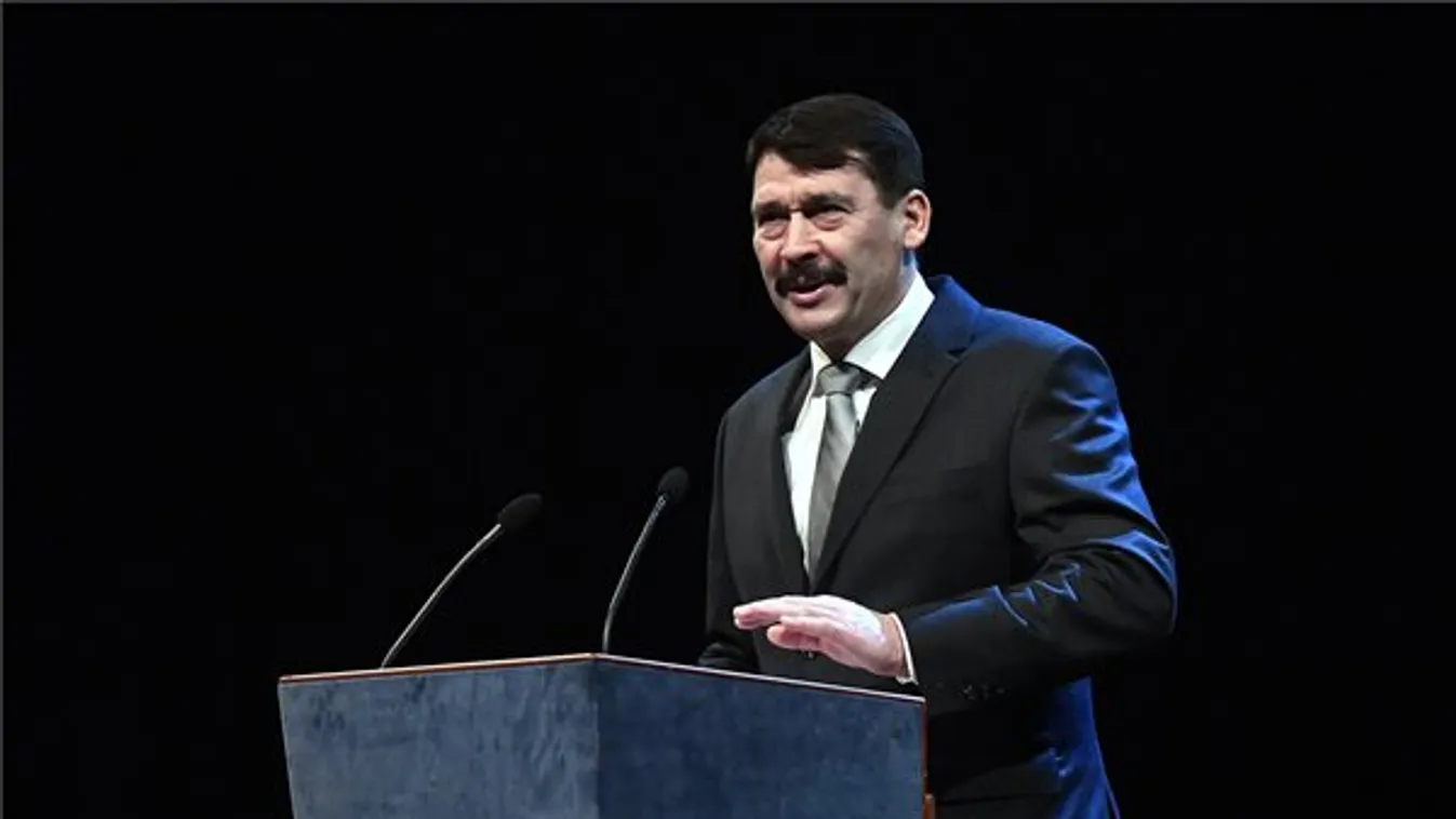 Áder: Mi, magyarok ma is sorsközösségként éljük meg európai helyzetünket