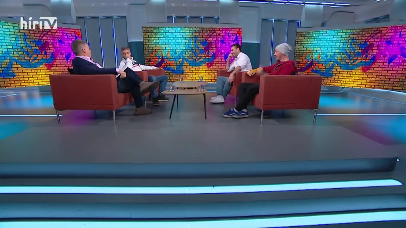 Keménymag: Identitás nélkül nem lehet pártot építeni