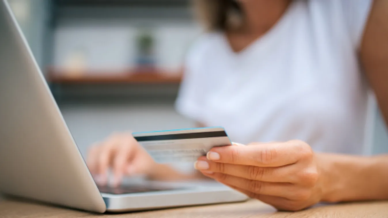 Webáruház csaló működtetőit ítélték börtönre Zalaegerszegen