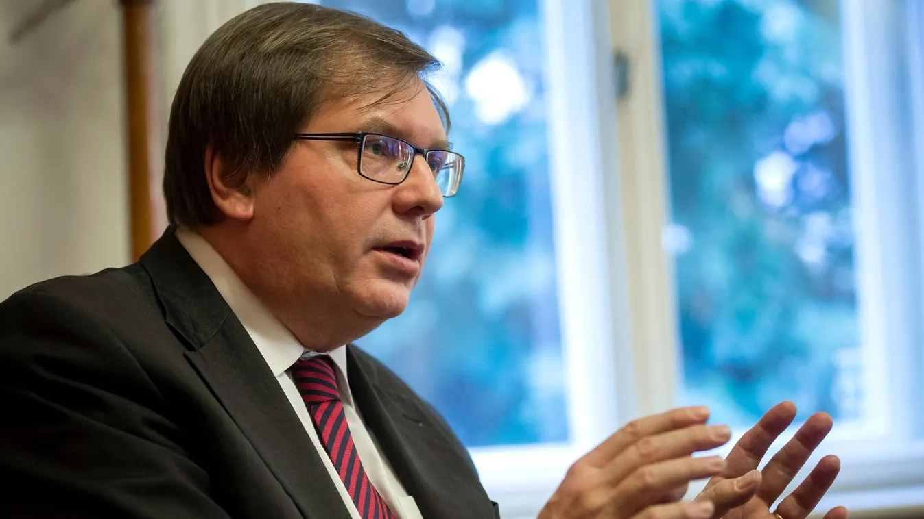 Fabiny Tamás: az úrvacsora éve a hitbéli megerősödést szolgálja