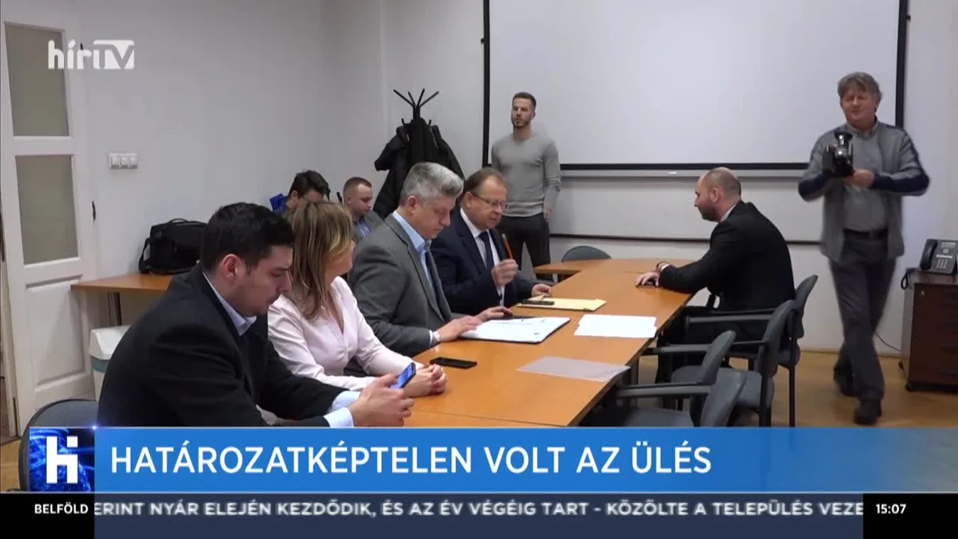 Határozatképtelen volt az ülés