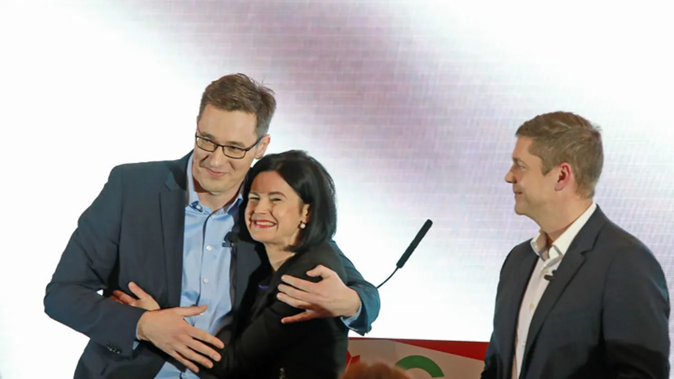 A Párbeszéd is faképnél hagyhatja a szocialistákat