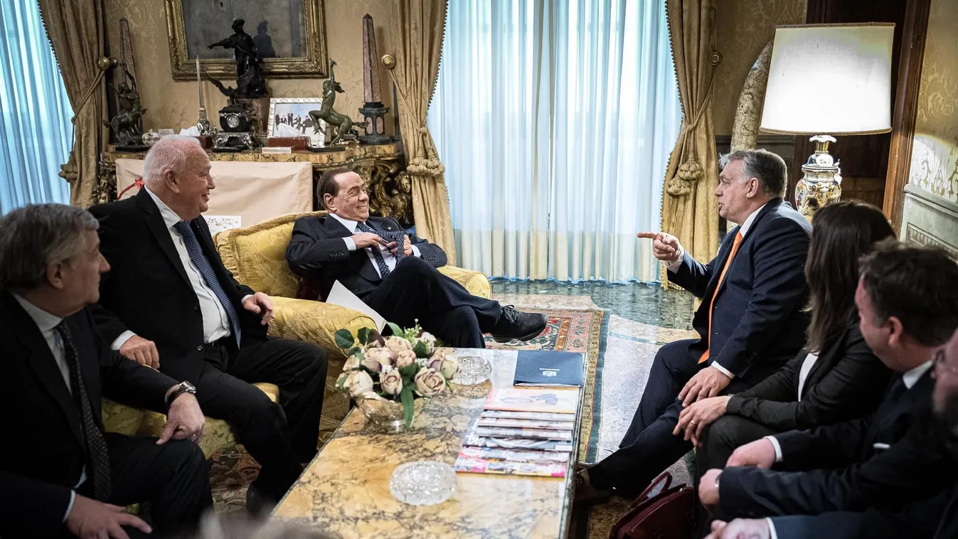 Orbán Viktor Silvio Berlusconival találkozott