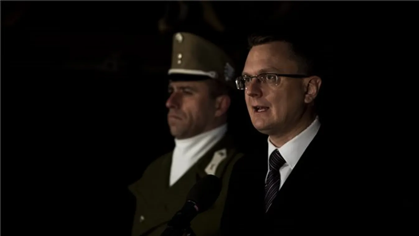 Rétvári: Sokan relativizálni próbálják a kommunista diktatúra időszakát