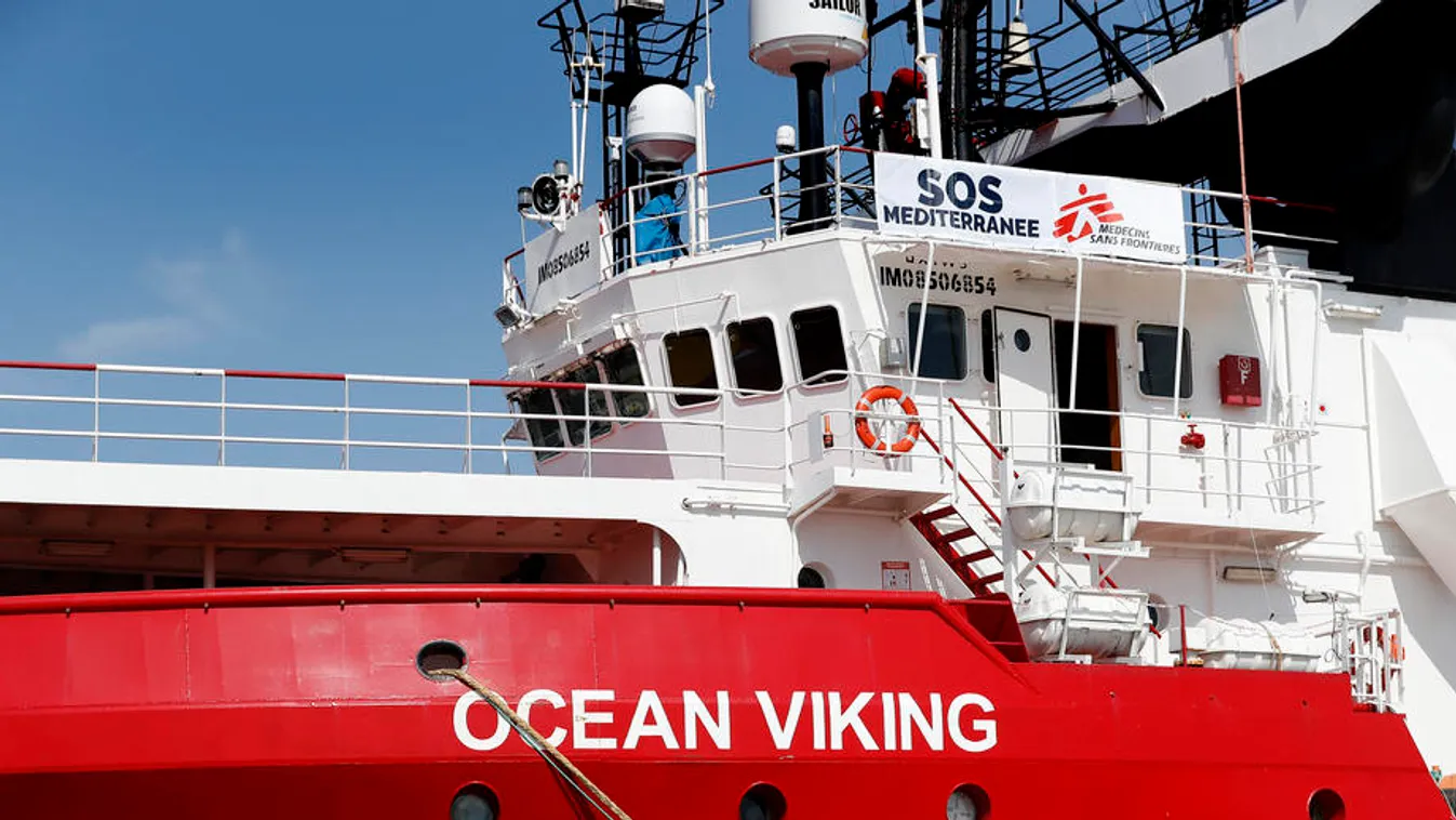 Vesztegzár alá helyezték a Sea Watch-3 és az Ocean Viking hajókat