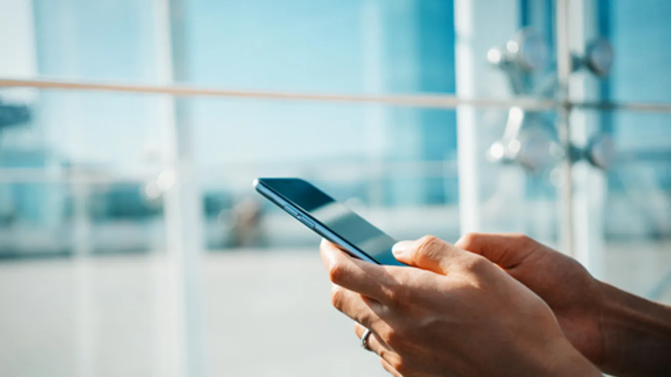 NAV: Még egy hónapig akár SMS-ben is kérhető az szja-bevallási tervezet postázása