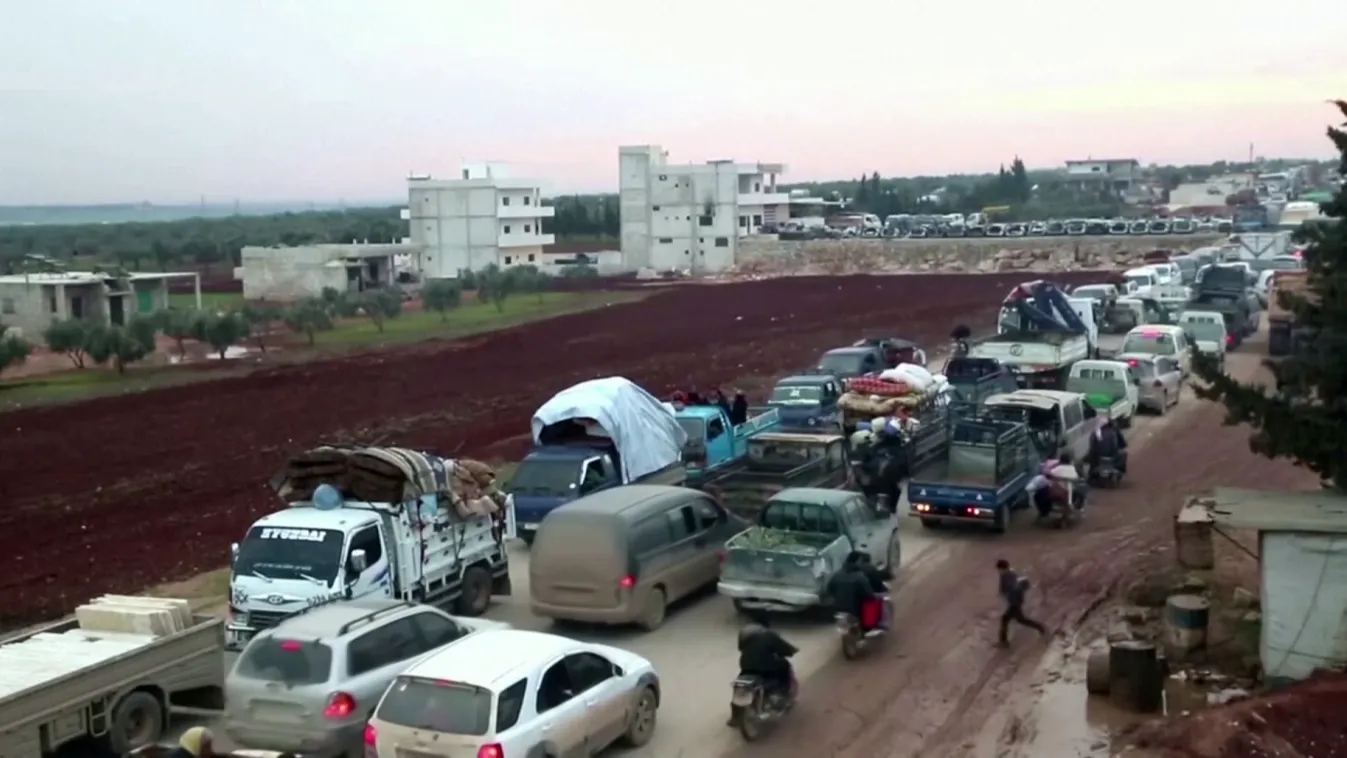 Menekülnek a civilek Szíriából