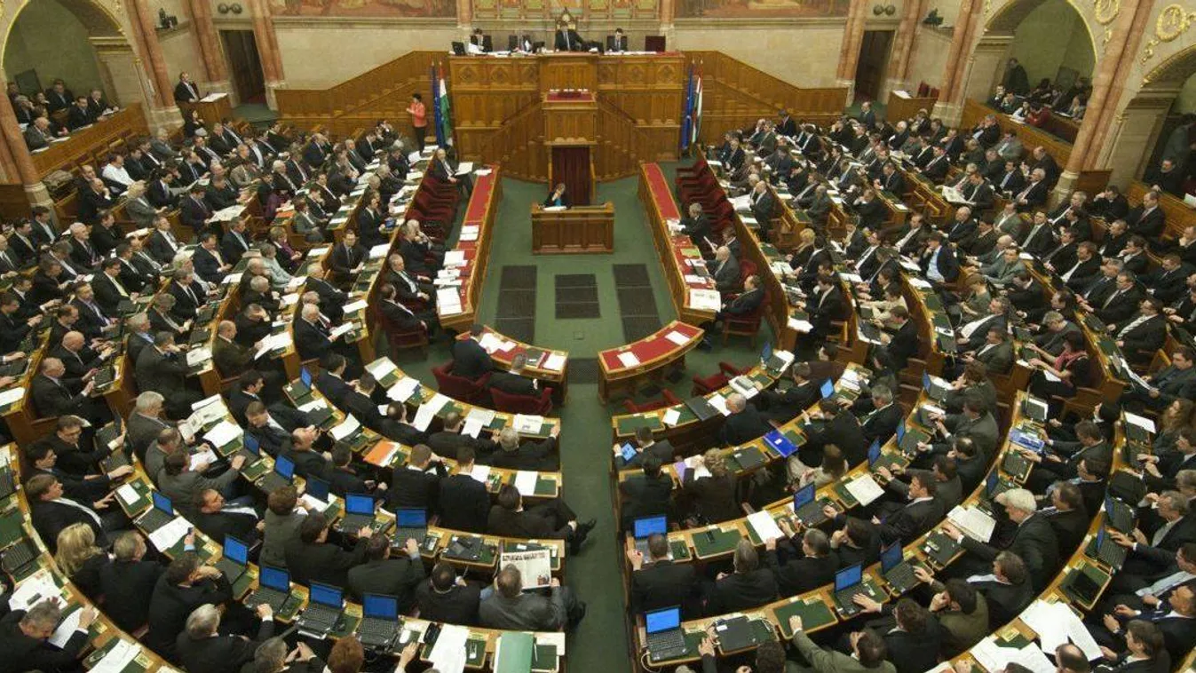 Rendkívüli parlamenti ülésen tárgyalnak a börtönzsúfoltsági kártérítésekről