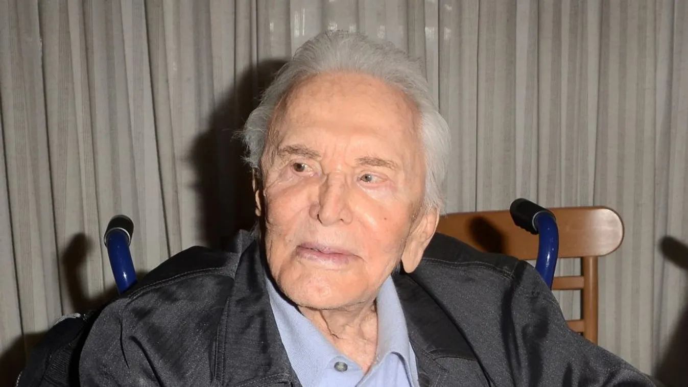 Meghalt Kirk Douglas