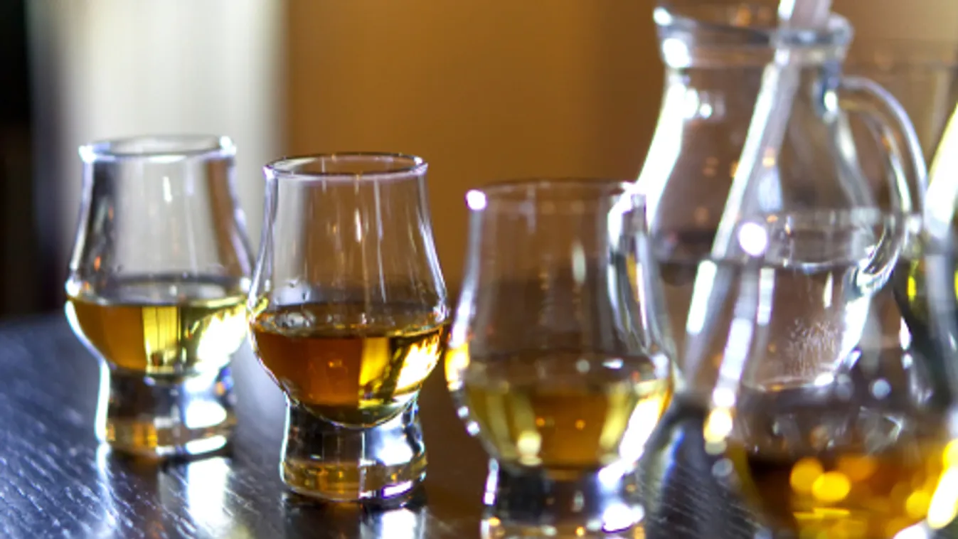 Elárverezik a világ legnagyobb whisky magángyűjteményét