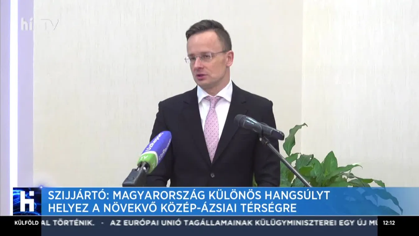 Szijjártó: Magyarország harmadik éve tagja az évi 100 milliárd euró fölötti exportra képes elitklubnak