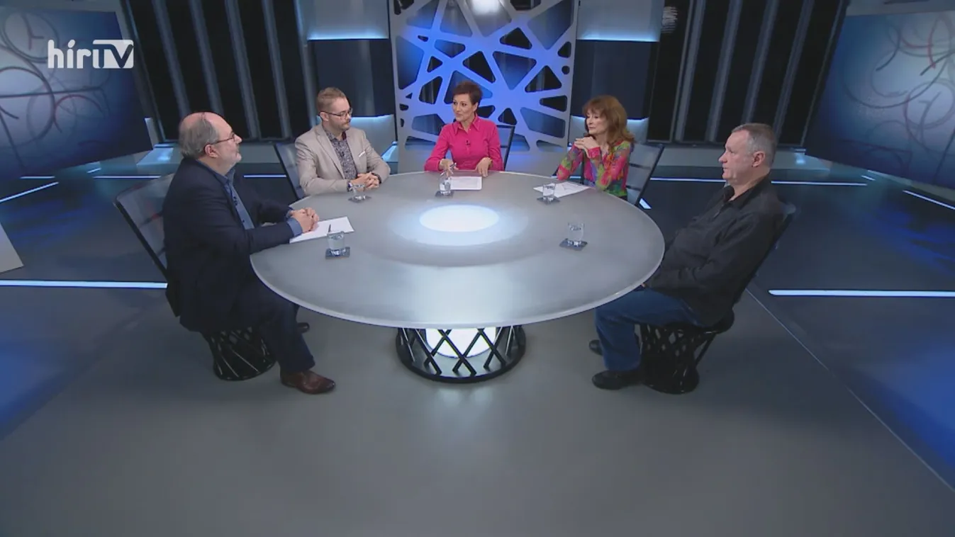 Civil kör: Orbán Viktort egyre jobban elismerik