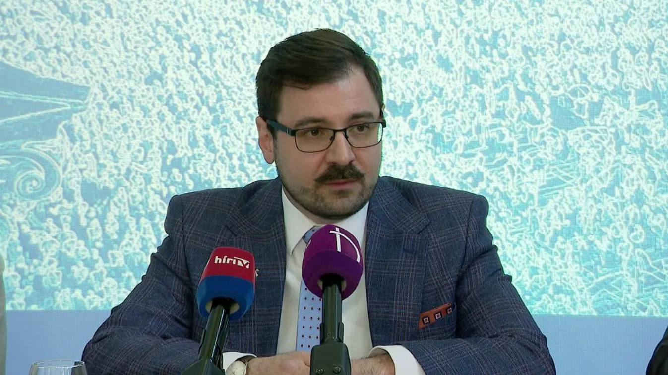 "Újra naggyá teszik Magyarországot" - sajtóreggelit tartott az Alapjogokért Központ