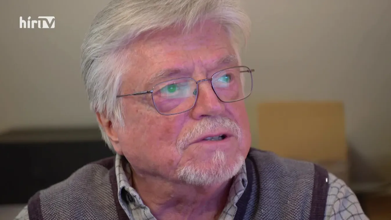 Szörényi Levente: A hívő ember elsősorban az őseire gondol