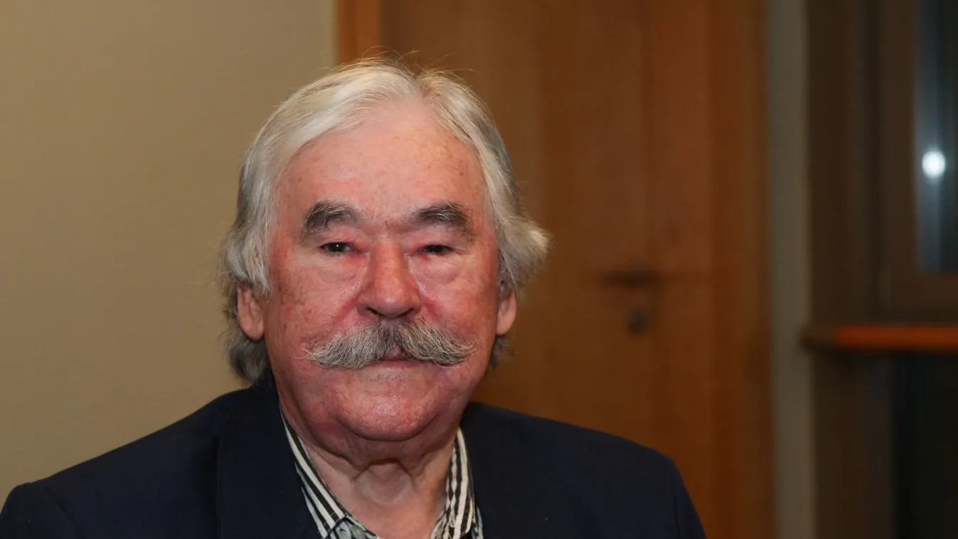 Szombaton vesznek végső búcsút Csukás Istvántól