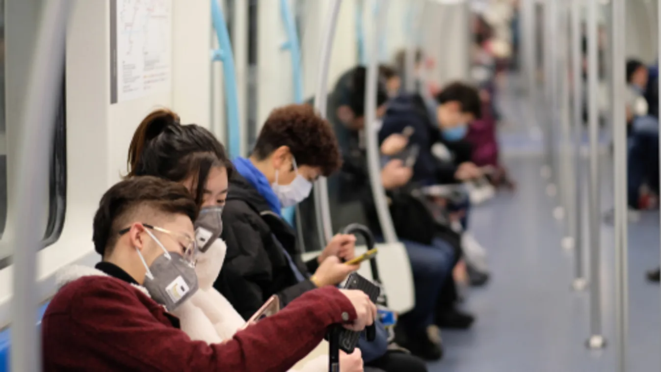 Koronavírus - A kínai elnök a közép-kínai Vuhanba látogatott