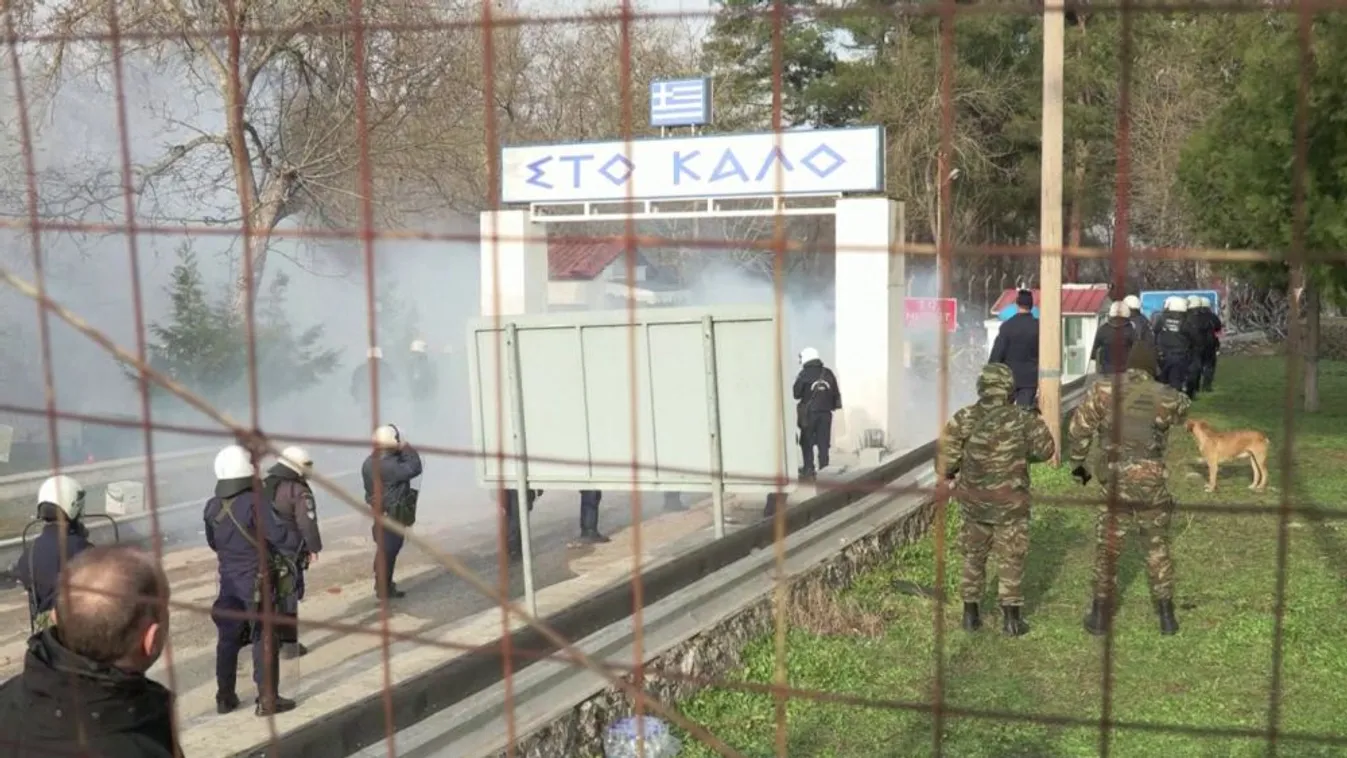 Görög kormányszóvivő: Nem lőttek migránsokra éles lőszerrel