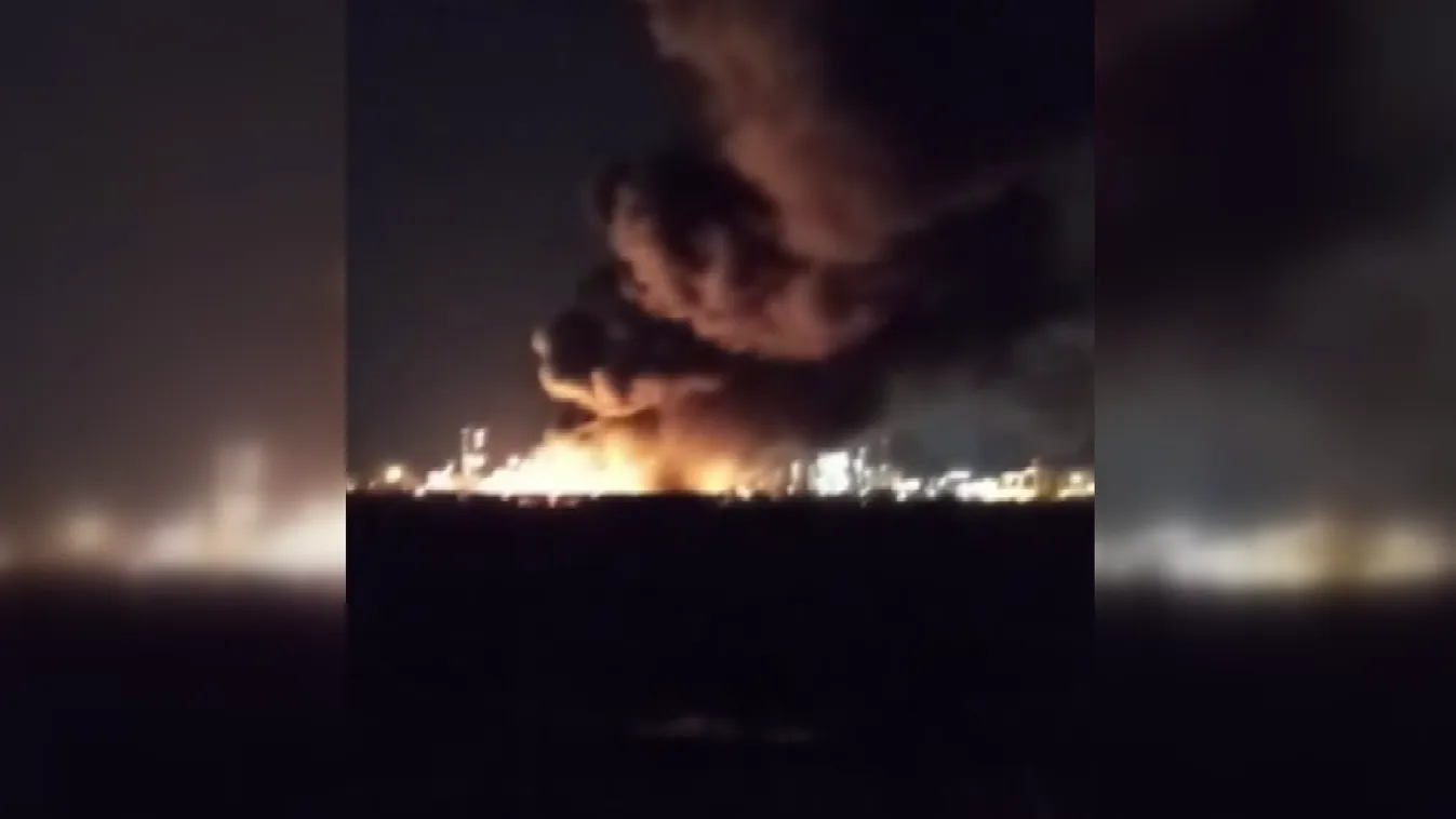 Megfékezték a tiszaújvárosi tüzet