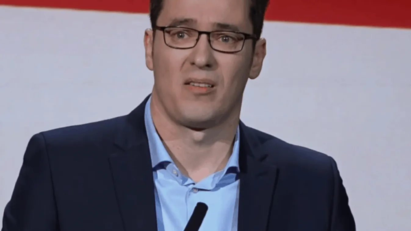 Telefonos kampányba kezdett Karácsony Gergely