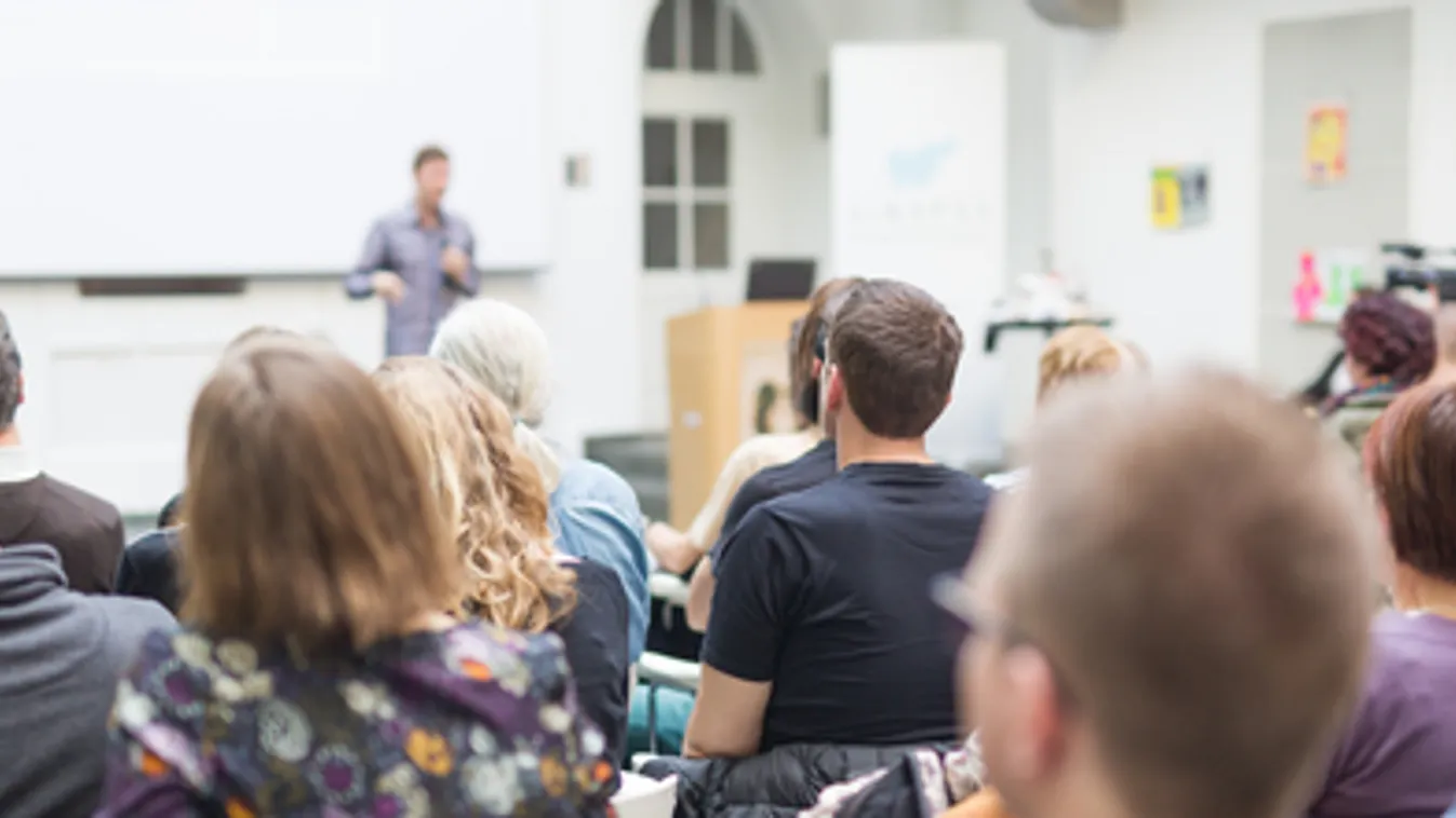 A felnőttképzésben szeptembertől már a Szakmajegyzék alapszakmáit oktatják