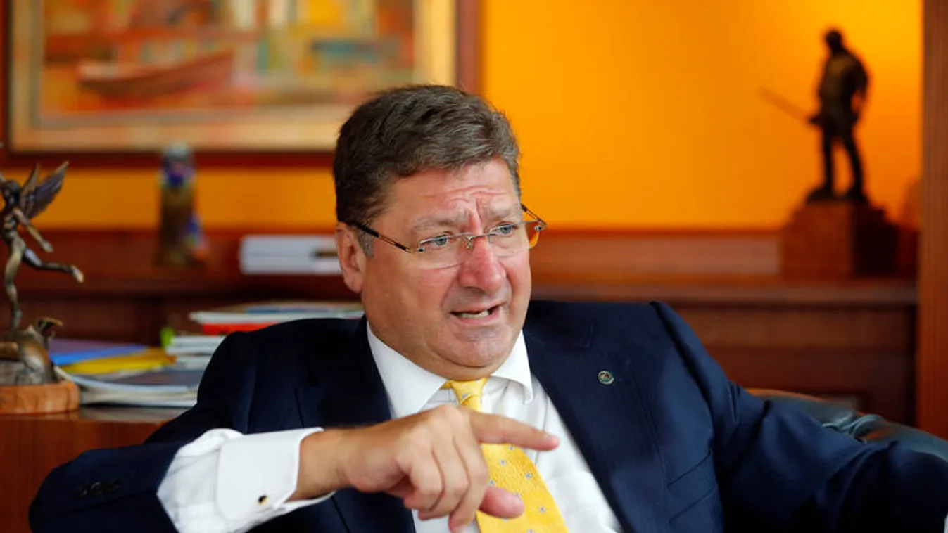 Özönlik a kisvállalatok segélykérése a kamarához