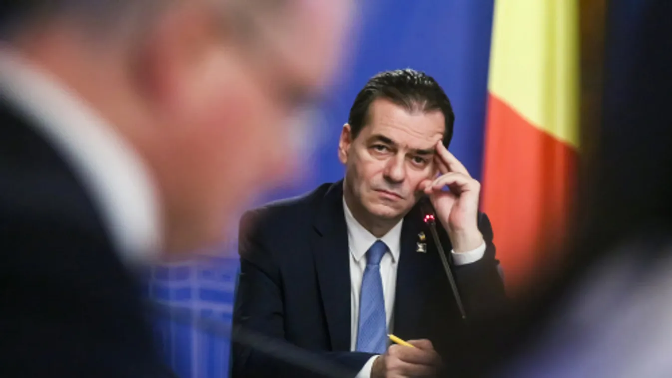 A hazatérő román állampolgárok éjszaka áthaladhatnak Magyarországon