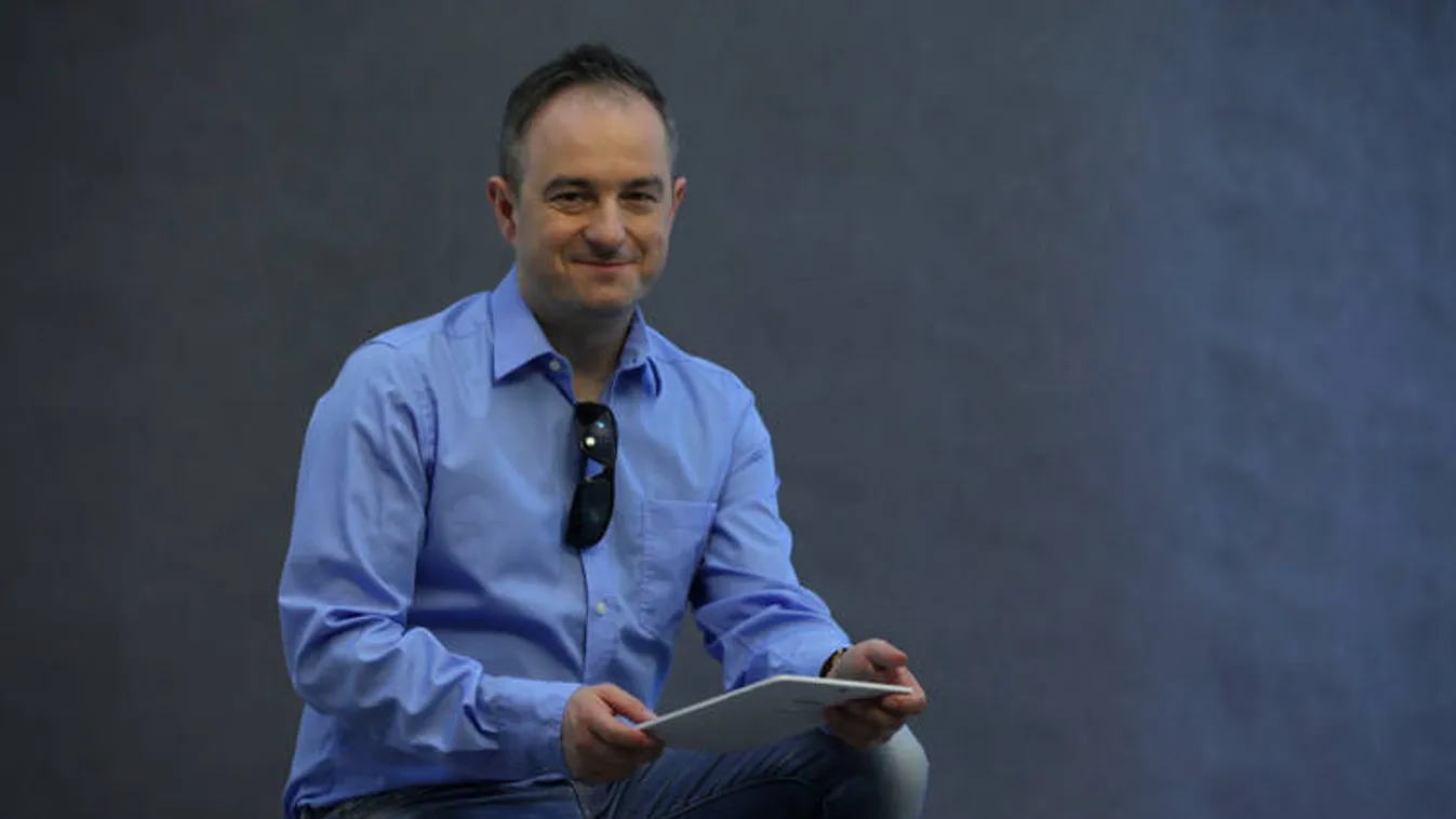 A versek segítenek megtartani a hitünket