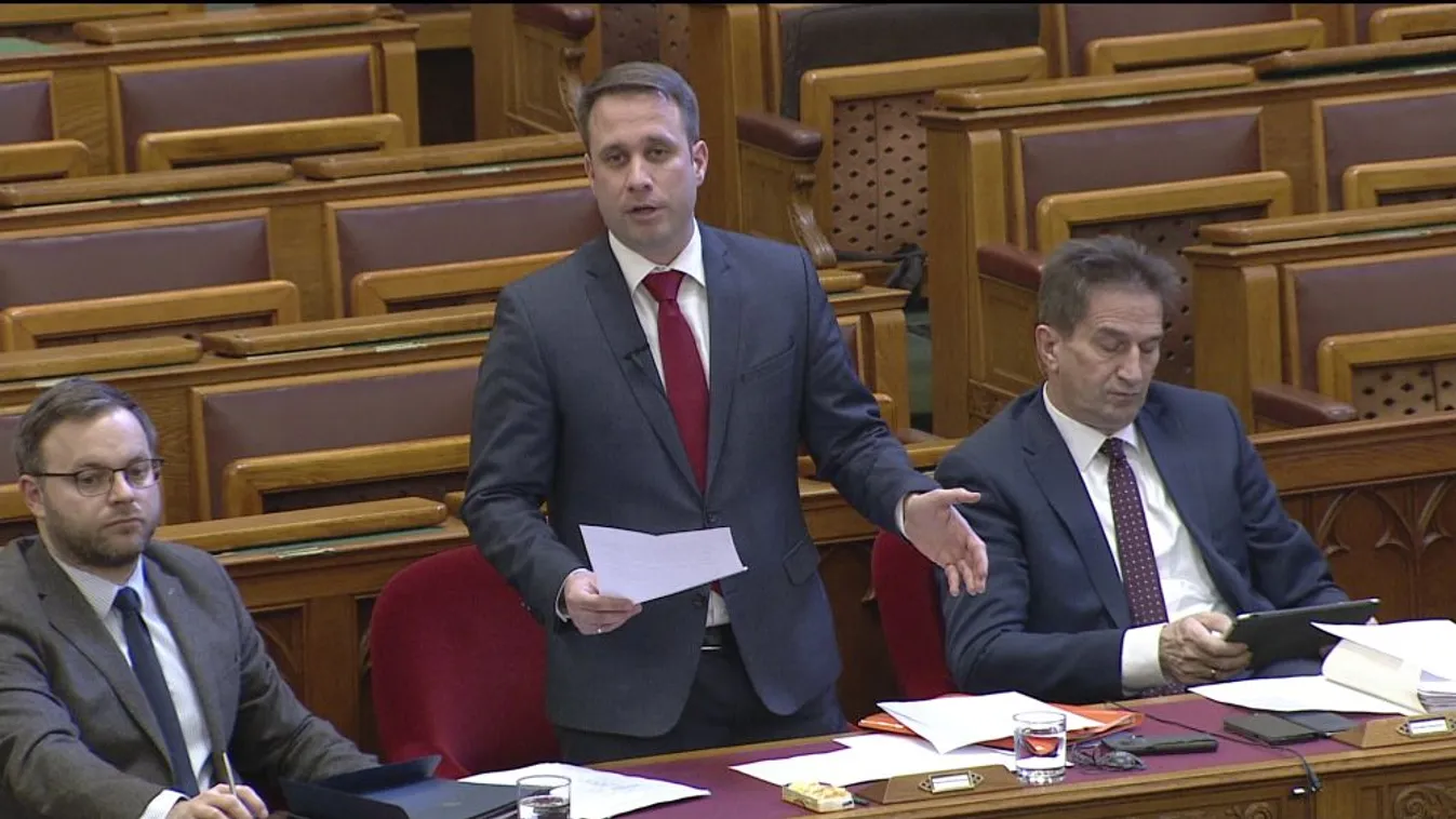 Dömötör: Amit a baloldal tesz, az egy retro party a gyurcsányi éveknek szentelve