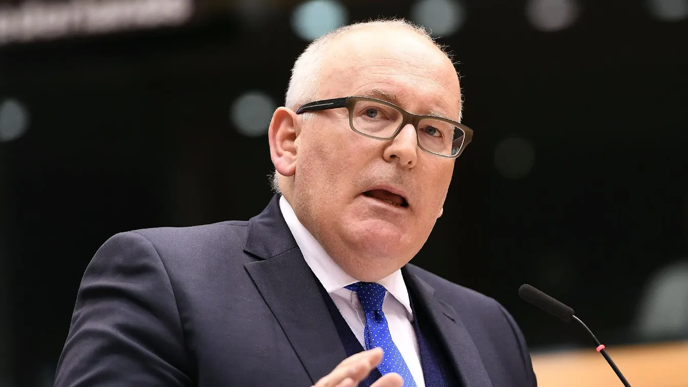 Timmermans elismerte, hogy az EU nem ad támogatást a járvány elleni védekezéshez