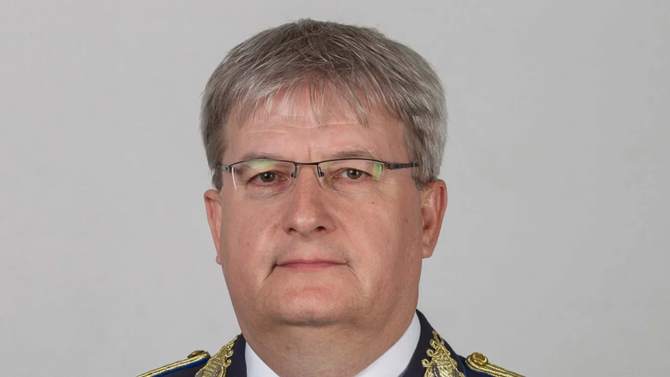 Országos kórházfőparancsnok: Az egyik fő feladat az egészségügyi készletek védelme