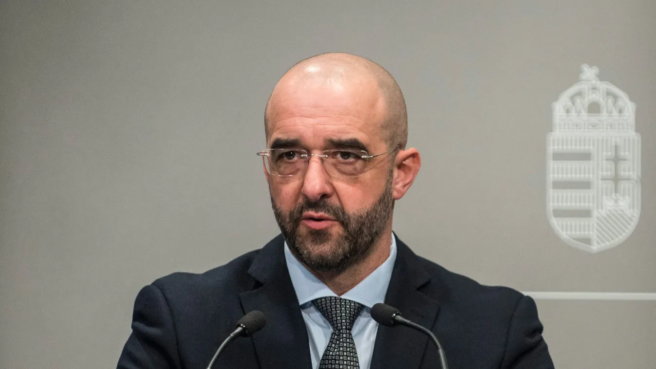 Kovács Zoltán válasza a Bloomberg véleménycikkére: "ne használjunk kettős mércét!"