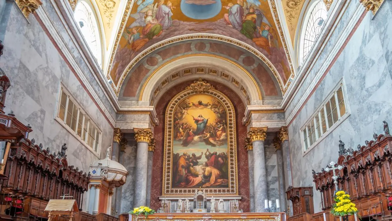 Esztergomban sem lesz nyilvános szentmise, szertartás virágvasárnap