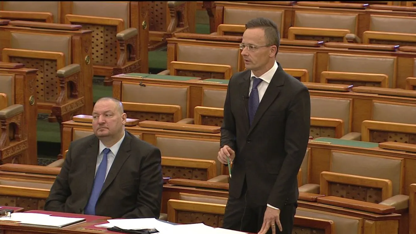 Szijjártó Péter: Ma is leírták külföldön, hogy nem ül össze a magyar Országgyűlés