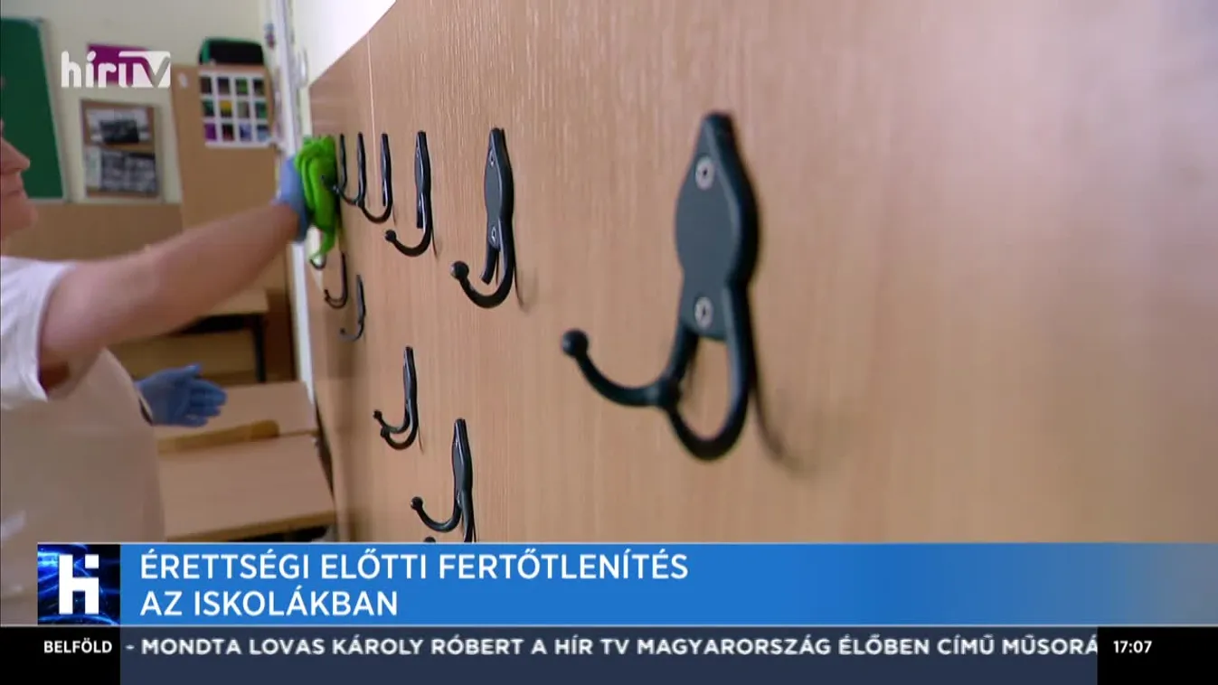 Érettségi előtti fertőtlenítés az iskolákban