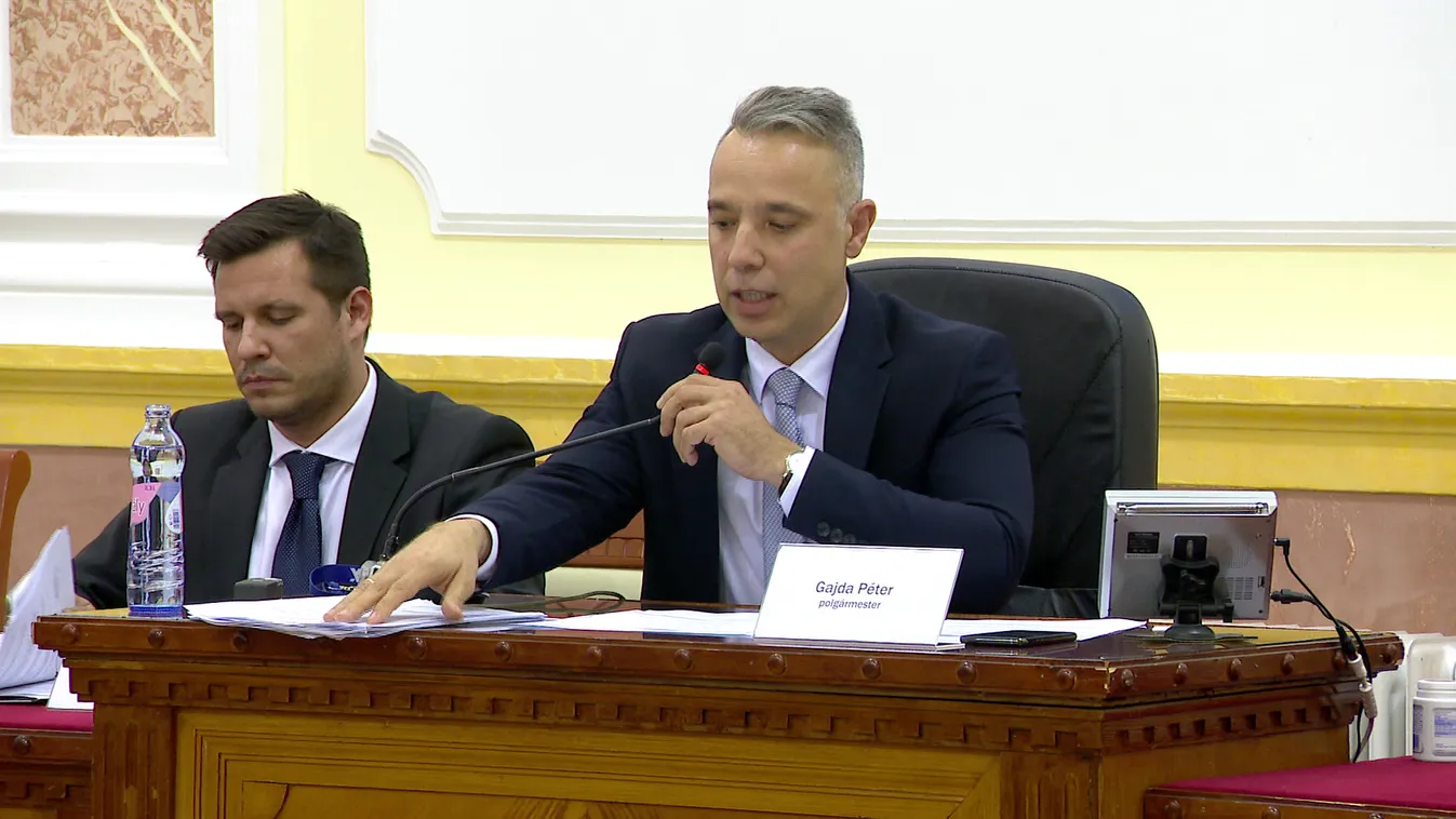 Bizottsági elnöknek akarják kinevezni a korrupcióval vádolt Gajdát a városházán