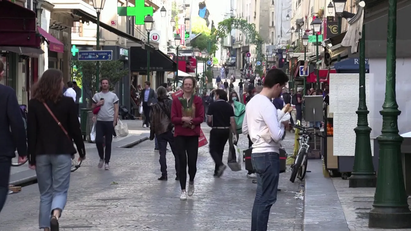 Hongkongi szakértő: Katasztrófa lesz abból, ha sietve könnyítenek