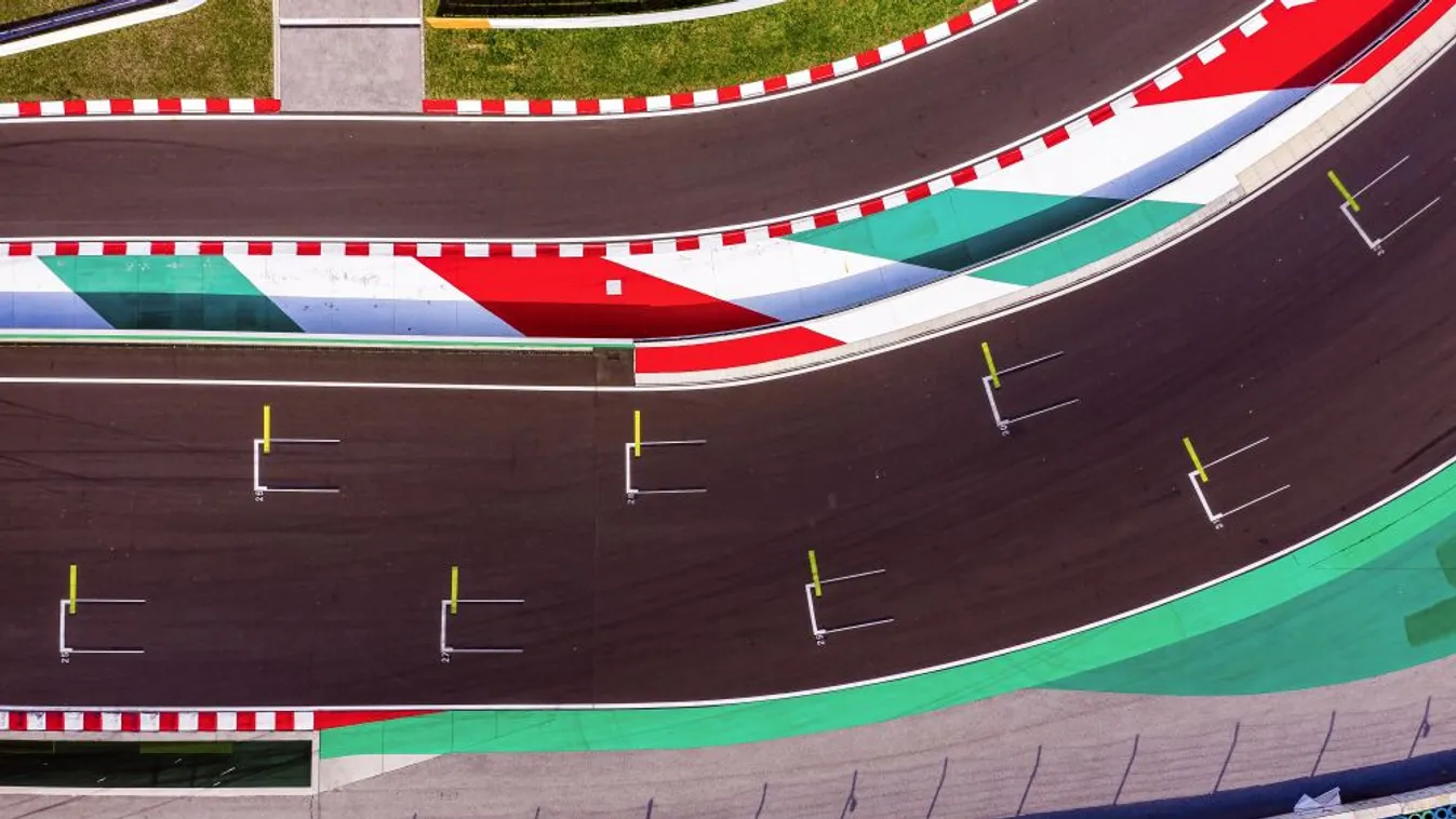 Max Mosley szerint törölni kell az egész Forma-1-es szezont