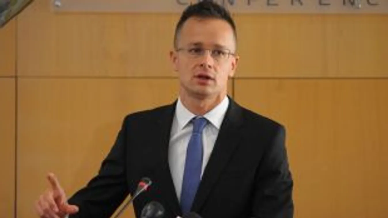 Szijjártó: 240 magyart hoznak haza Észak-Amerikából csütörtökön