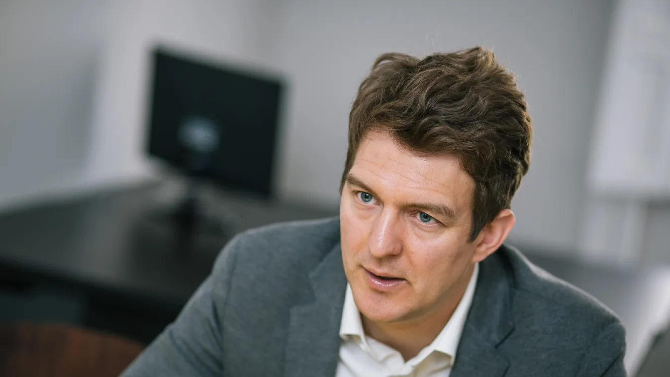 György László: Kiemelten támogatja a kormány a kutatás, fejlesztés és innováció területén dolgozókat