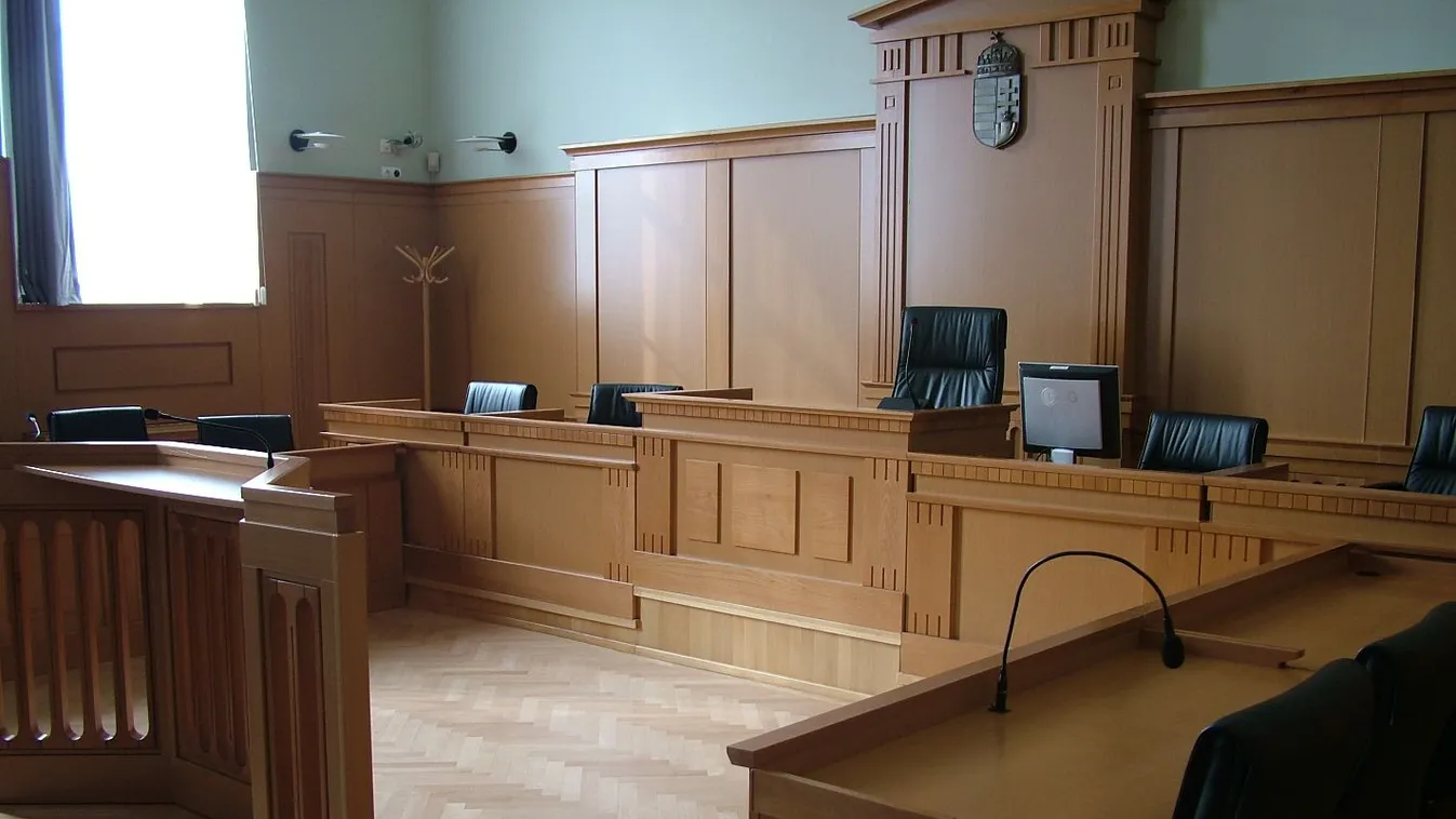 Őszre halasztják a nagyobb pereket