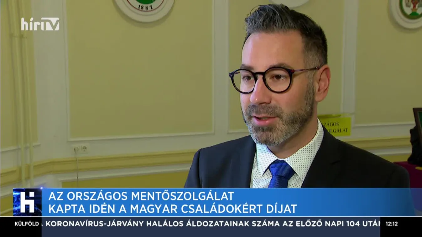 Az Országos Mentőszolgálat kapta idén a Magyar Családokért Díjat