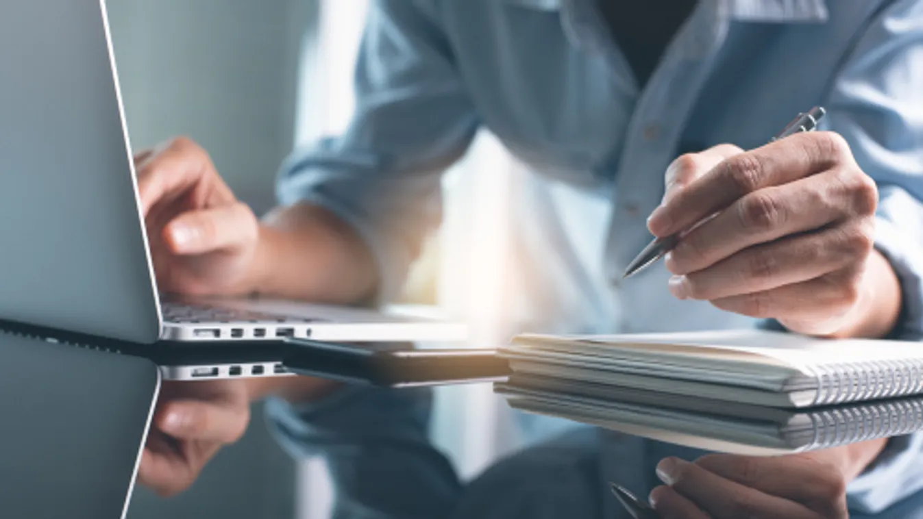 Schanda: hasznos segítség a tanulóknak és az oktatóknak is a Digitális Szakképzési Tananyagtár