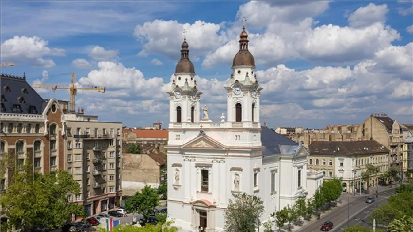 Megújult a józsefvárosi plébániatemplom