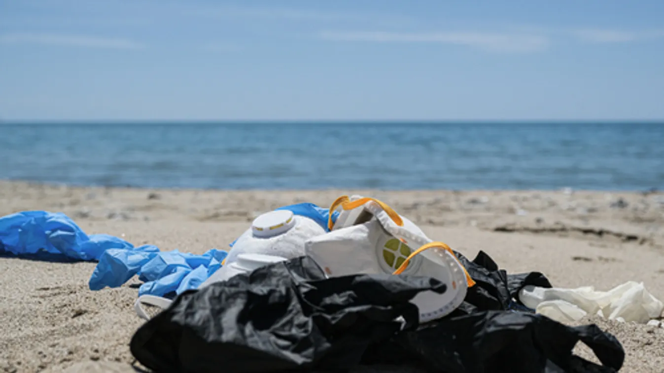 Eldobott gumikesztyűk és maszkok szennyezik a Földközi-tengert