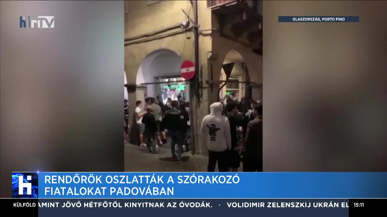Rendőrök oszlatták a szórakozó fiatalokat Padovában