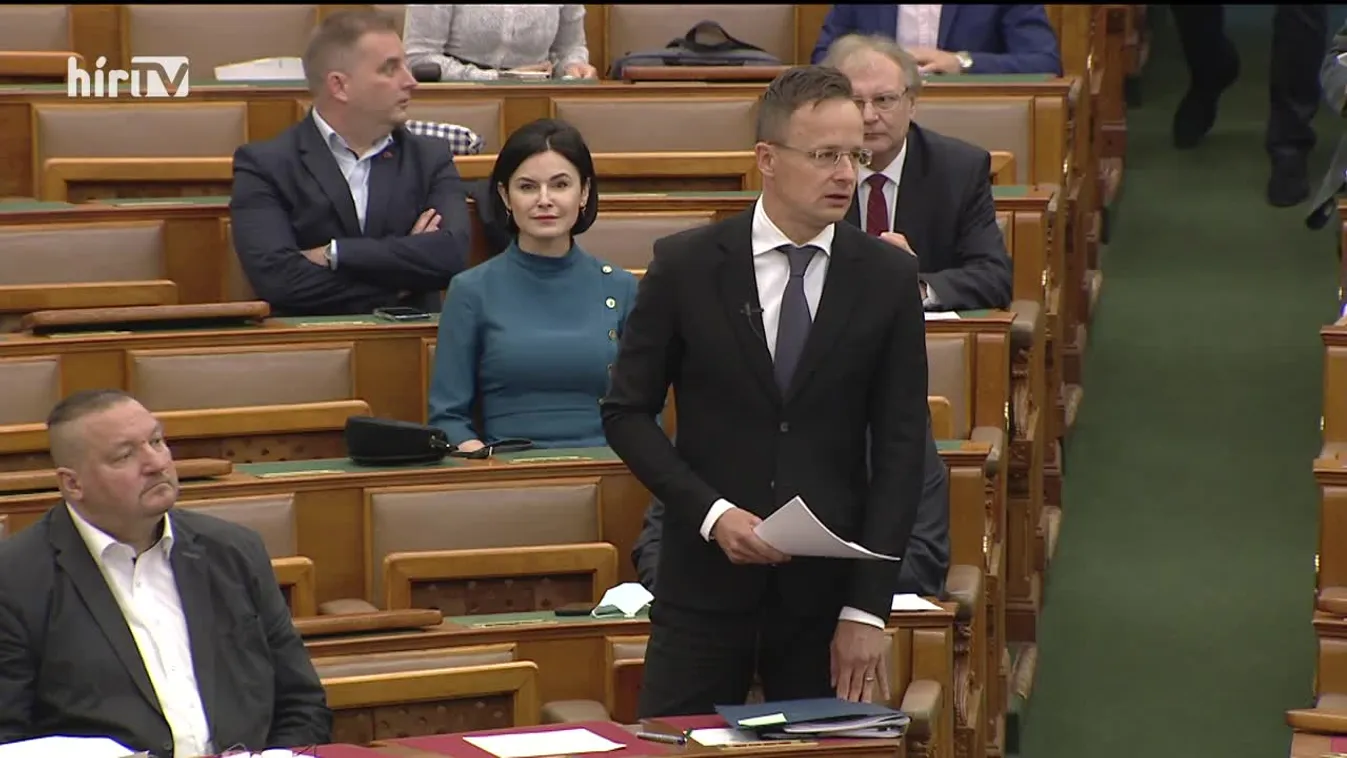 Szijjártó Péter: Egy új típusú gazdasági versenyre kell felkészülni