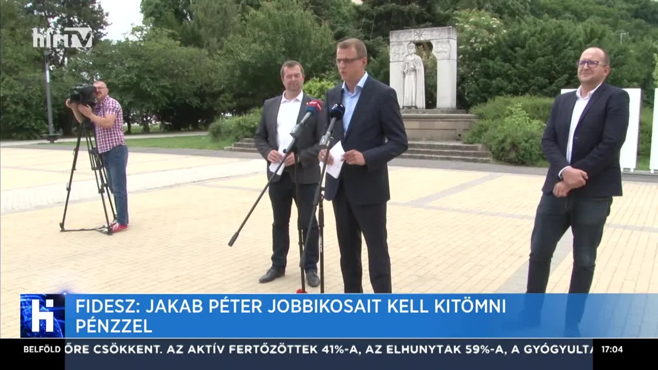 Fidesz: Jakab Péter jobbikosait kell kitömni pénzzel