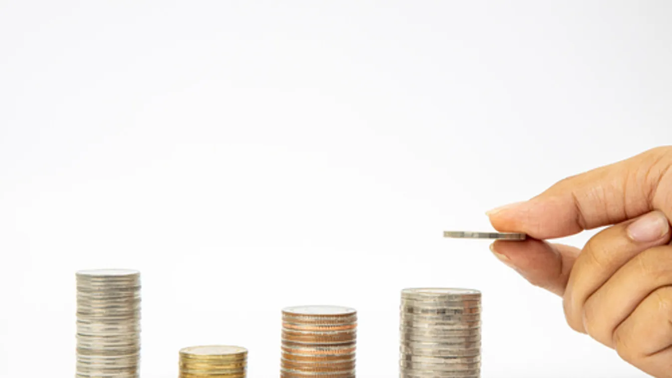 Júliusban újabb 0,15 százalékos kamatcsökkentés jöhet