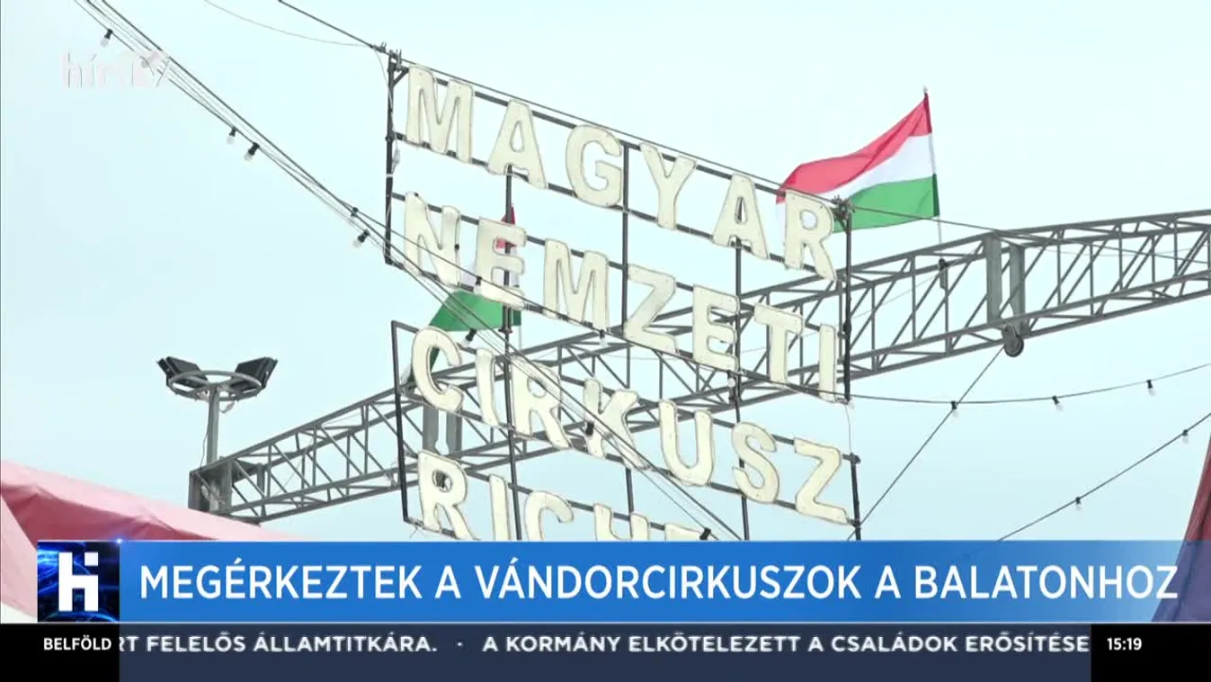 Megérkeztek a vándorcirkuszok a Balatonhoz